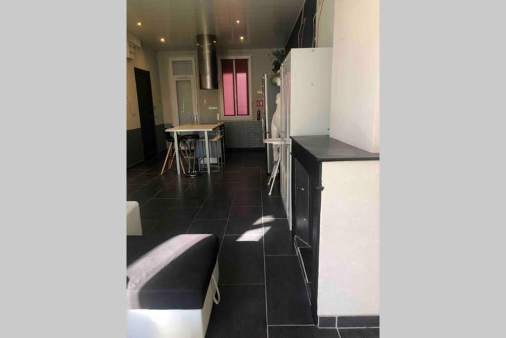 Ferienwohnung T4 Spacieux Dans Quartier Le Plus Anime De Perpignan Ideal Pour Visa Pour L'Image Exterior foto